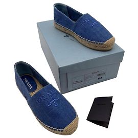 Prada Espadrilles en tela azul Azul
