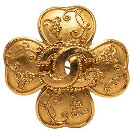Broche Vintage Chanel Coco Mark Motif Trèfle Doré