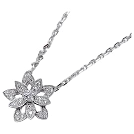 Van Cleef & Arpels White Gold Necklace Golden