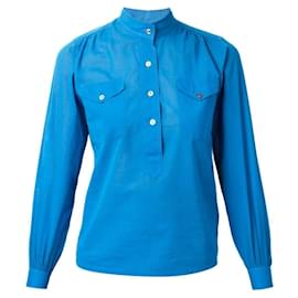 Chemise Yves Saint Laurent des années 60 en coton bleu avec col mandarin et poches poitrine Bleu Bleu clair