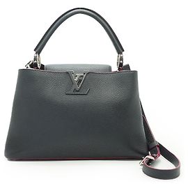 Borsa a mano in pelle Louis Vuitton Capucines Nero