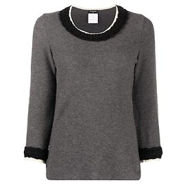 Chanel 2007 Wollpullover in Grau mit schwarz-weißem Flechtbesatz Grau