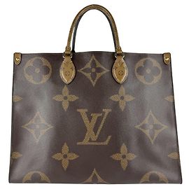 Bolsa Louis Vuitton Monogram Giant OnTheGo GM Marrom Monograma