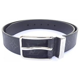 Cinturón Louis Vuitton M8859 Standard Negro