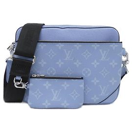 Louis Vuitton Taiga Rama Trio Messenger Handbag Light blue
