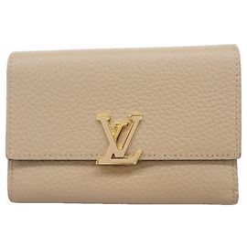 Louis Vuitton Portefeuille Capucines Compact Tri-fold Wallet Other