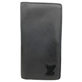 Louis Vuitton Aerogram Portefeuille Brazza NM Long Wallet Black