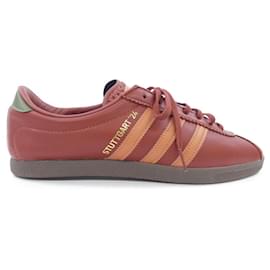 Autre Marque Baskets Adidas Rouge