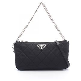 Bolsa de ombro 2-Way acolchoada preta Prada Preto