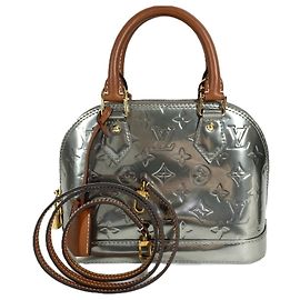 Bolso Louis Vuitton Monogram Vernis Alma BB Plata
