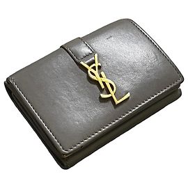Saint Laurent Cassandra Trifold Wallet in Grey Leather Grey