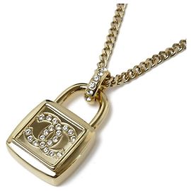 Collana lunga con pendente a lucchetto in metallo CHANEL Altro