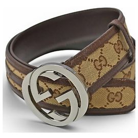 Cinturón unisex Gucci con hebilla GG Castaño Beige