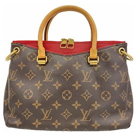 Bolsa Louis Vuitton Monogram Pallas BB Marrom Fuschia