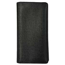 Louis Vuitton Taiga Portefeuille Brazza Long Wallet Black