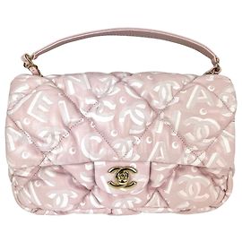Chanel gesteppte Kalbsleder Tasche mit Print Medium Puffy Bubbly CC Pink Pink