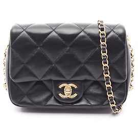 Bolsa de Ombro Chanel Matelassé Small Flap Preto