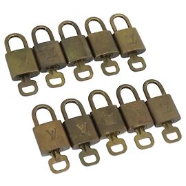 LOUIS VUITTON Set di 10 lucchetti Padlock metallo Oro LV Auth 173149 D'oro