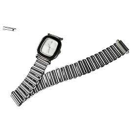 Yves Saint Laurent Orologio da polso vintage Saint Laurent in acciaio inossidabile nero e argento Nero