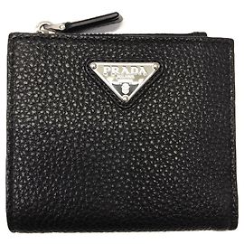 Prada fold Wallet, Vitello Leather, Black Triangle Design, PRADA Black