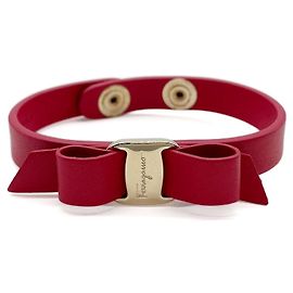 Pulsera Salvatore Ferragamo, cuero, rojo, mujer. Roja