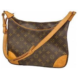 Louis Vuitton Monogram Boulogne 30 Shoulder Bag Brown