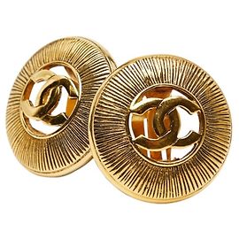 Orecchini a clip rotondi Chanel Coco Mark D'oro