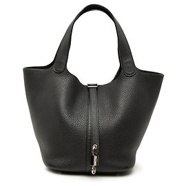 Hermès Black Clemence Picotin Lock 22 Nero