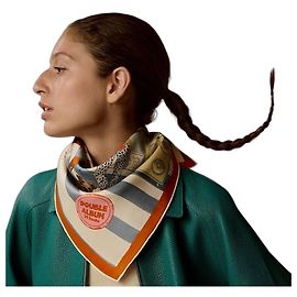 Hermès O Novo Record Lenço de Seda Carre para Mulher Marrom