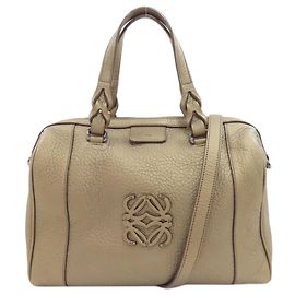 Bolsa 2-Way Loewe Fusta Anagram em couro de bezerro Gold Dourado