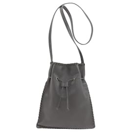 Bolsa de ombro em couro trançado Yves Saint Laurent Preto