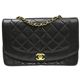 Chanel Vintage Diana Flap Tasche aus gestepptem Lammleder Medium Schwarz