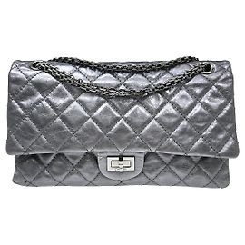 Borsa Chanel Reissue 2.55 Flap in pelle metallizzata Argento