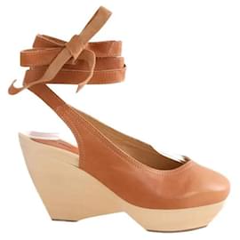 Isabel Marant Camel clogs Camel