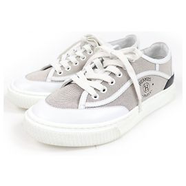 Hermès Tênis de couro Hermes Marrom Branco
