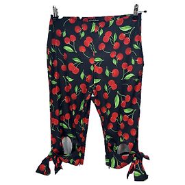 Autre Marque Cherry print Capri pants Black