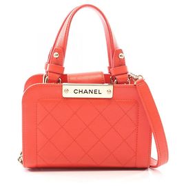 Chanel Matelassé Leather Handbag Red
