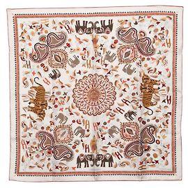 Hermès Hermes Carré 90 Kantha Schal Weiß Mehrfarben