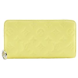 Louis Vuitton Zippy Wallet Langgeldbörse aus Lammfell Gelb