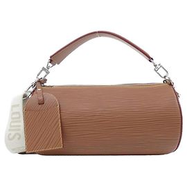 Bolsa de ombro Louis Vuitton Epi XL Soft Poloshon em couro de bezerro Marrom Conhaque