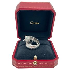 Anel Panthère da Cartier em ouro branco, diamantes e esmeraldas Branco Verde