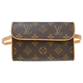 Louis Vuitton Florentine Waist Monogram Canvas Braun