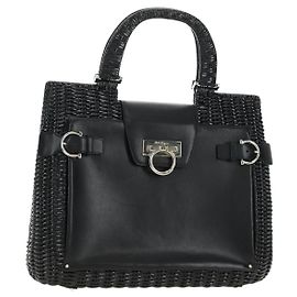 Borsa a mano Salvatore Ferragamo Gancini in rattan nero e argento Auth 184711V Nero Argento