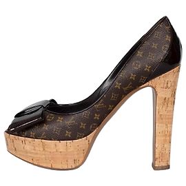 Louis Vuitton Monogram Canvas Pumps Size 39  Pre-owned Other