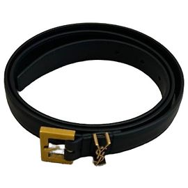 Saint Laurent Cassandre schmaler Ledergürtel schwarz Schwarz