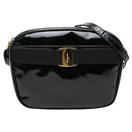 Borsa a tracolla Vara Salvatore Ferragamo Nero