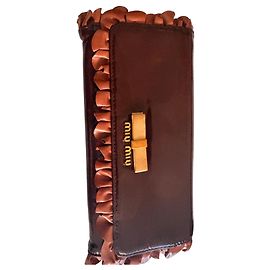 Miu Miu brown leather wallet with ruffles Brown