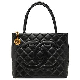 Chanel Black Caviar Medallion Tote Schwarz