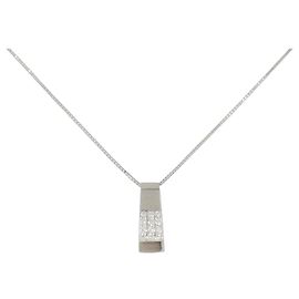 Autre Marque PT900 PT850 Diamond Necklace Silvery