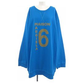 Maison Martin Margiela Moletom MM6 S52GU0175 S25337 Azul